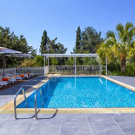 Vilă Antigoni By Peyia