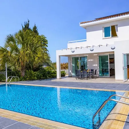 Villa Antigoni By